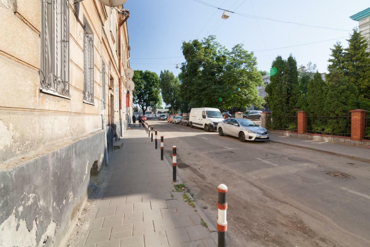 Delux Leopolli Apartments Near Shopping Mall Forum Lviv Exterior foto